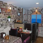 Med Cezir Otel 3*